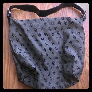 Vintage Dooney & Bourke signature shoulder bag